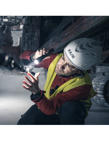 LEDLENSER P7R – Lampe torche rechargeable 2000 lm