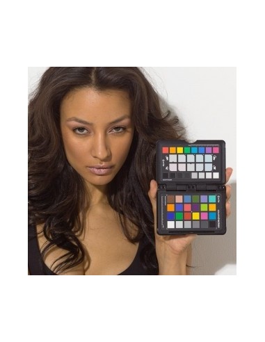 COLOR CHECKER - PASSPORT PHOTO